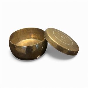 Antique Brass Indian Chapati Brass Box 10" Diameter 4.87 Lbs